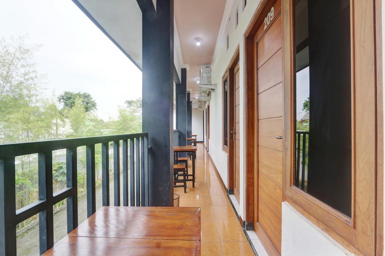 Hotel Wisma Ck Kebumen 외부 사진