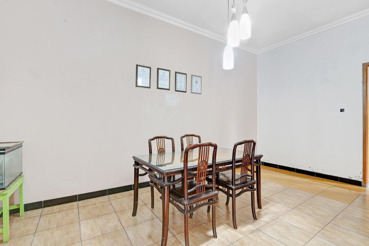 Hotel Wisma Ck Kebumen 외부 사진