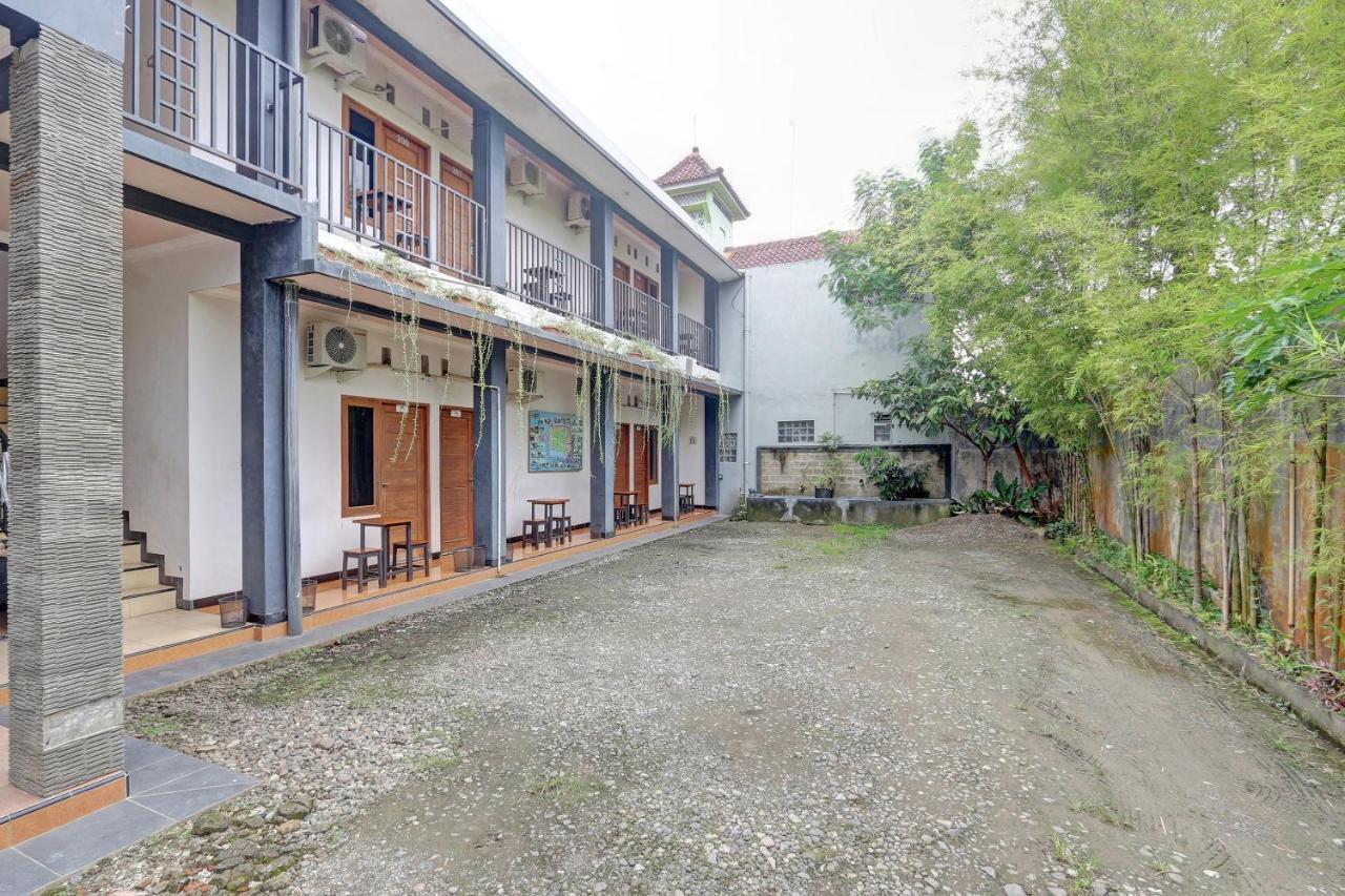 Hotel Wisma Ck Kebumen 외부 사진